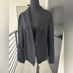 BCBG maxazria unique back blazer